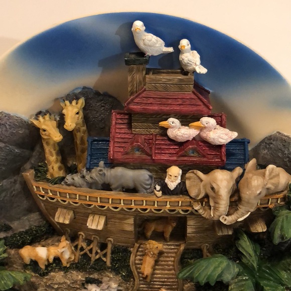 Vintage Herco Gifts 3D Noah’s Ark Collectors Plate - Picture 3 of 8